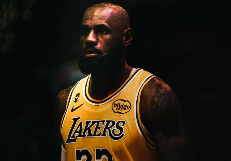 APP下载-并列历史第一！詹姆斯第19次晋级季后赛 追平斯托克顿马龙纪录